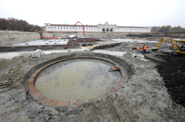 Modena, Parco Novi Sad: vasca circolare per la raccolta delle acque (Foto Paolo Terzi, 2010)