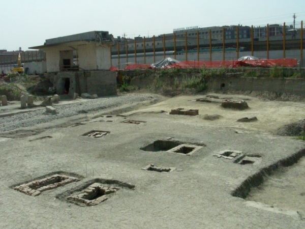 veduta generale dell'area di necropoli