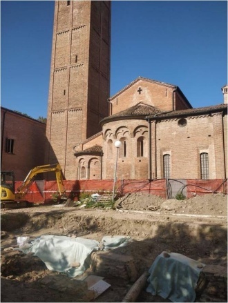 Carpi (MO), lo scavo del cimitero medievale alle spalle della Pieve della Sagra