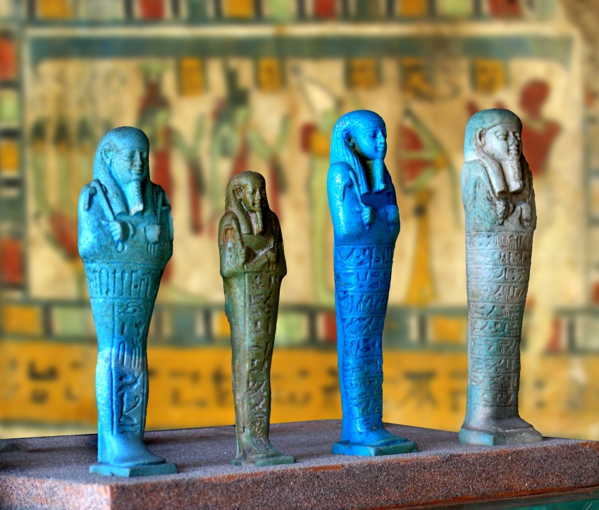 statuette egizie Museo Archeologico Nazionale di Parma