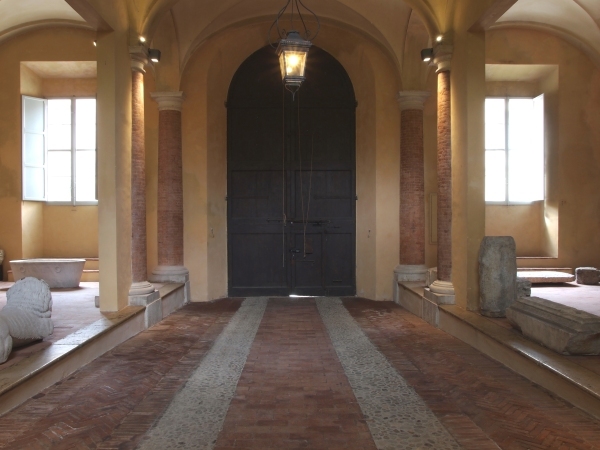 Archeologia a Palazzo Mazzolani (foto Raffaele Tassinari)